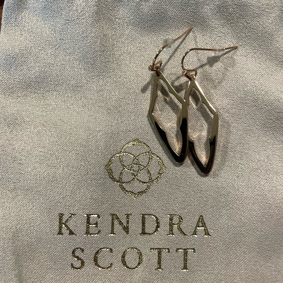 Kendra Scott Jewelry - KENDRA SCOTT Abbie Elongated Open Frame